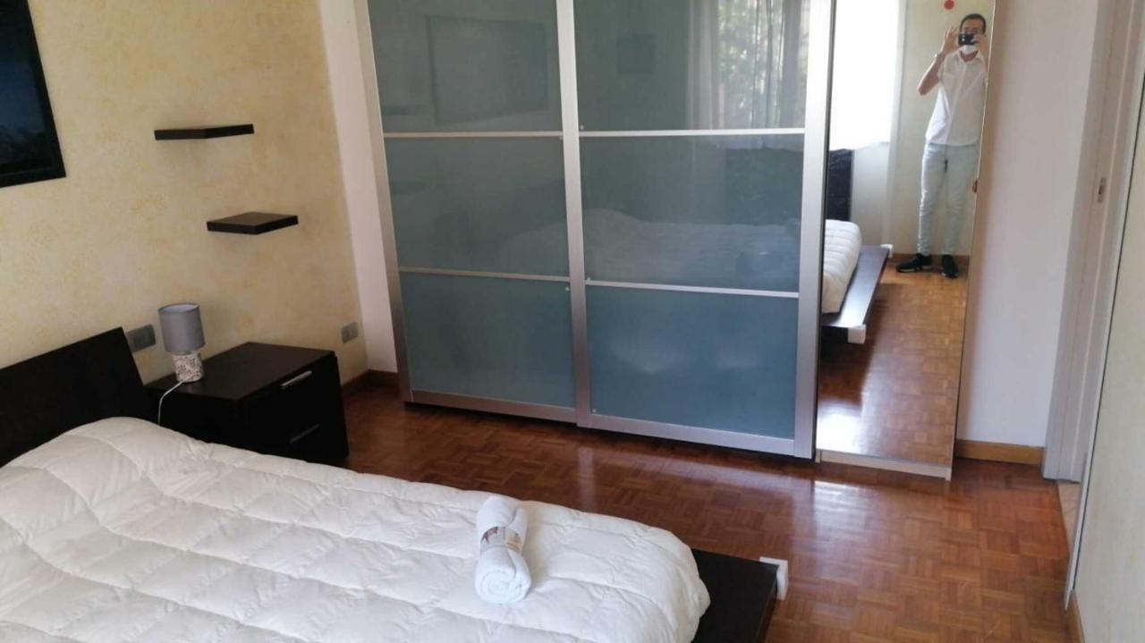 Impeccable 3 Bedroom House Up To 6 People 10 Minutes Away From Duomo Apartamento Milán