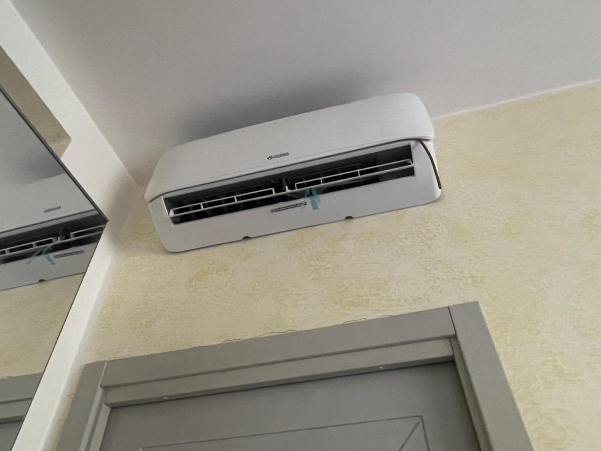 Impeccable 3 Bedroom House Up To 6 People 10 Minutes Away From Duomo Milán